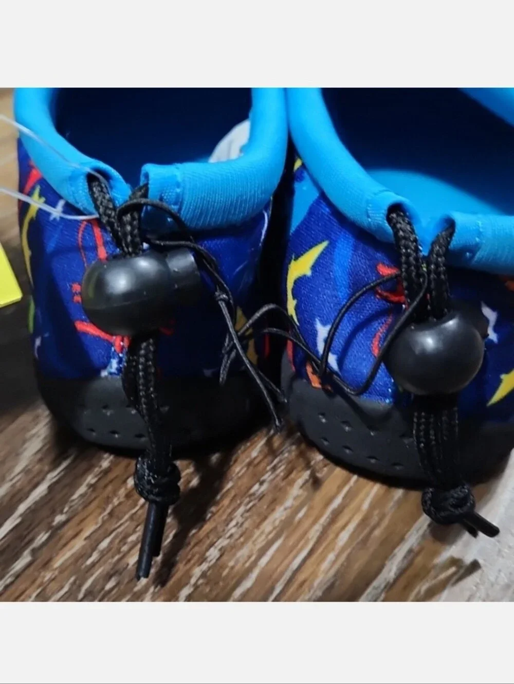 NWT Tommy Bahama Kids Youth Water Shoes Dinosaurs Blue Red Orange Yellow Green